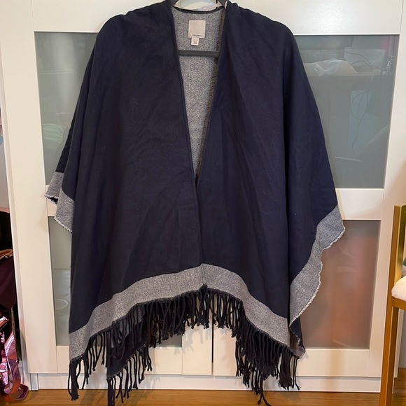Halogen blue fringe poncho one size - Picture 1 of 5